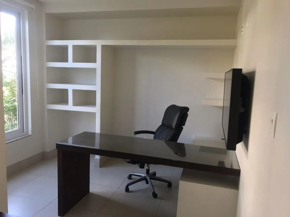 Casa 450M2 Laguna Internacional 0*,  巴西