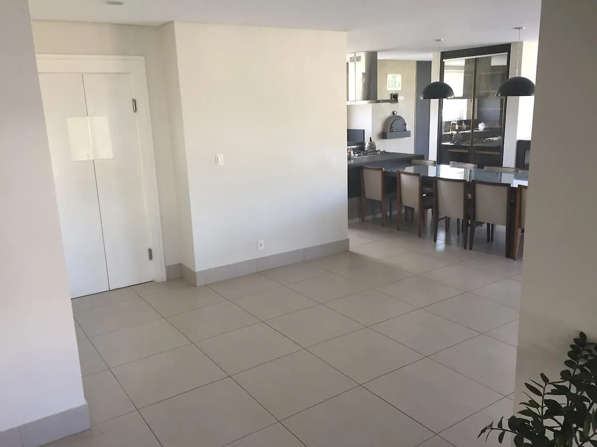 Casa 450M2 Laguna Internacional